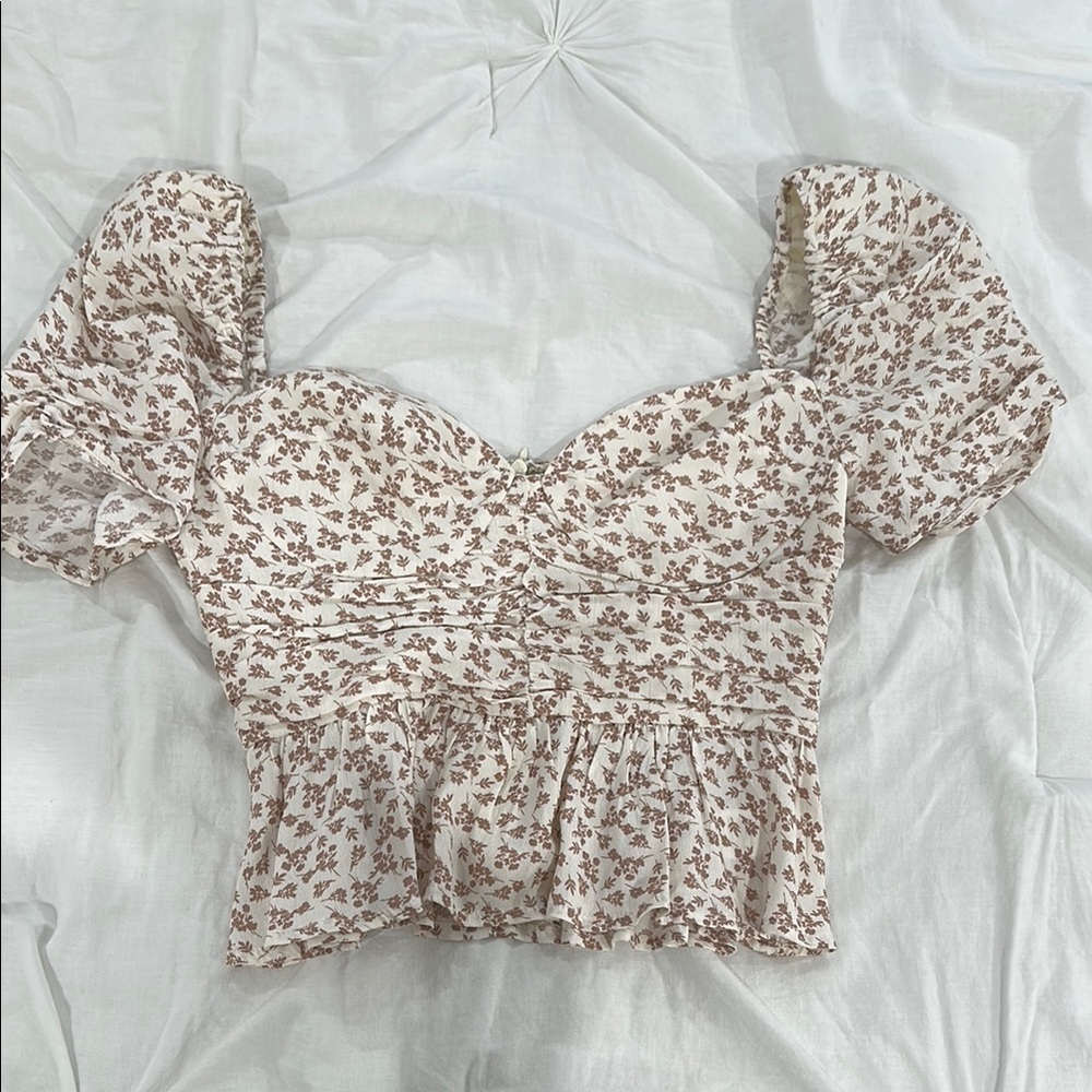 Floral Puff Sleeve Top